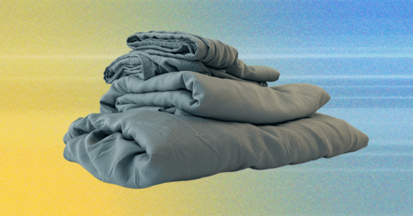 Bedsure’s Bamboo Cooling Sheets Are Silky Soft, Durable, and Cheap