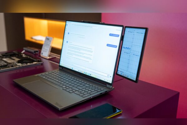 This Free App Turned My Tablet Into a Perfect Second Screen