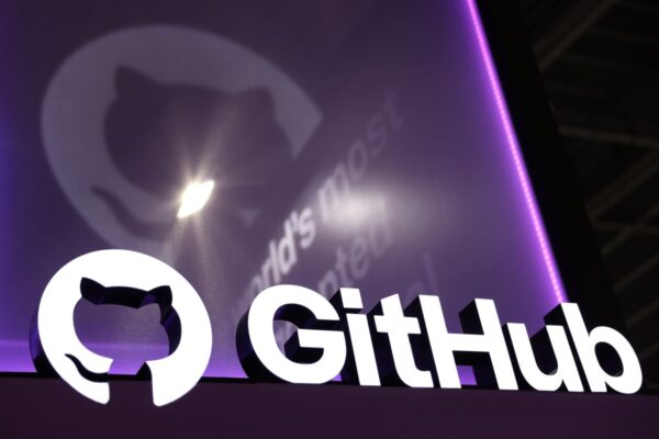 GitHub CEO to step down