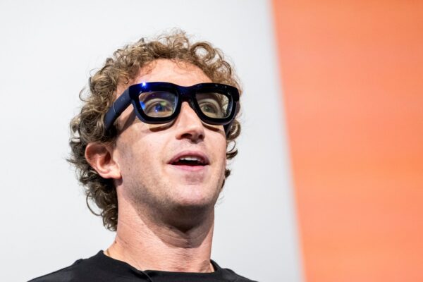 Mark Zuckerberg says a future without smart glasses is ‘hard to imagine’