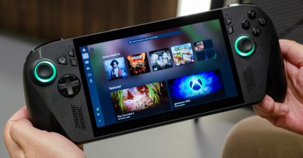 Microsoft’s Xbox handheld is a good first step towards a Windows gaming OS