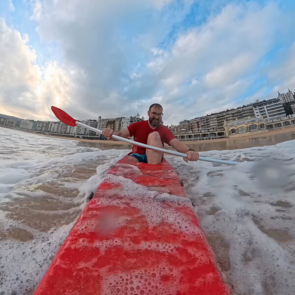 Ivan Miranda’s 24-Hour 3D-Printed Kayak Adventure Helps Him Paddle Into the Future, Sort Of