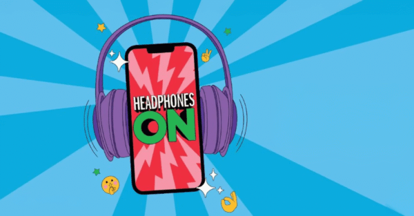 London targets noisy commuters with headphone campaign