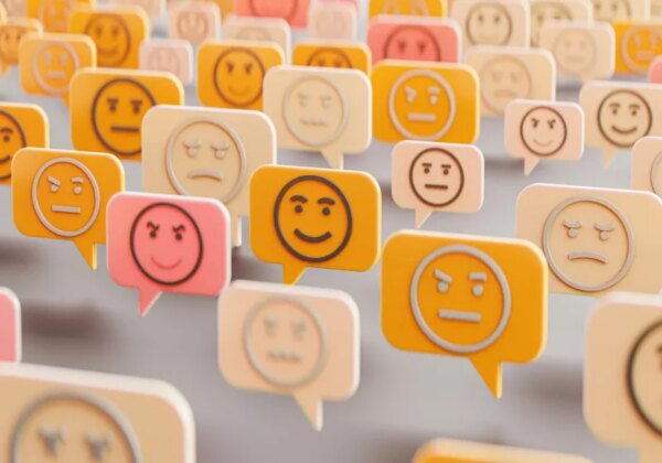 Criminals are driving fake cell towers through cities to blast out scam texts