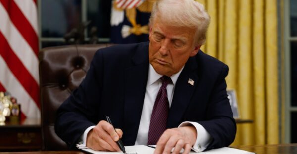 Trump announces H-1B visas will cost $100,000 per-year