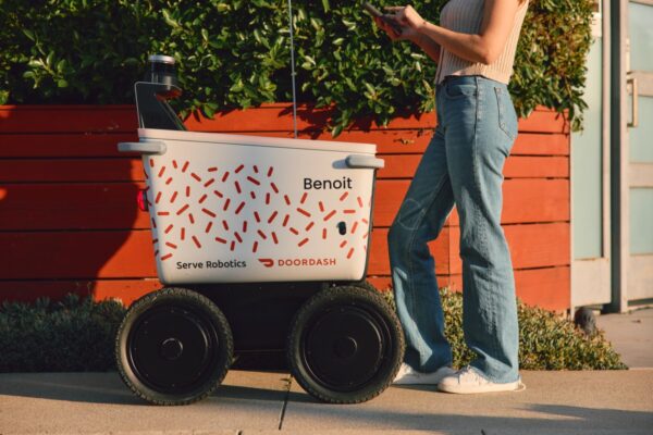 DoorDash to use Serve Robotics’ sidewalk robots for deliveries in Los Angeles