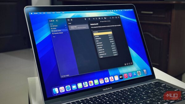 I recently ditched Google Keep for Apple Notes and this free tool made the transfer seamless