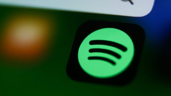 Spotify partners with Netflix for video podcast distribution deal