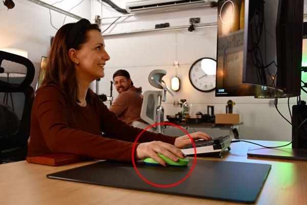 Innovative Auto-Aiming Mousepad Steers Your Shots