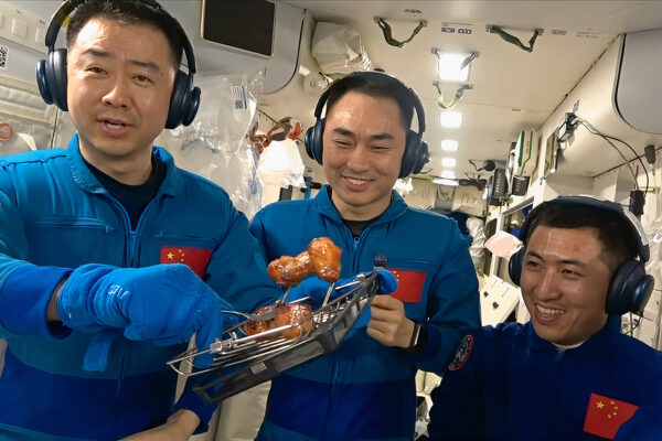 Chinese Astronauts Cook Up Wings and Steak in Space Oven Aboard the Tiangong Space Station