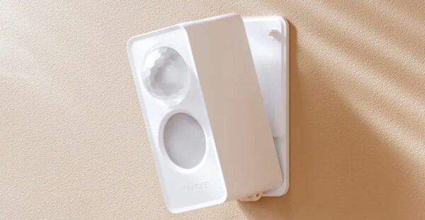 Meross’ presence sensor ditches the cord and adds Thread support