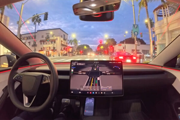 Tesla’s FSD 14.1.7 Update Makes Highways Feel a Little Less Chaotic