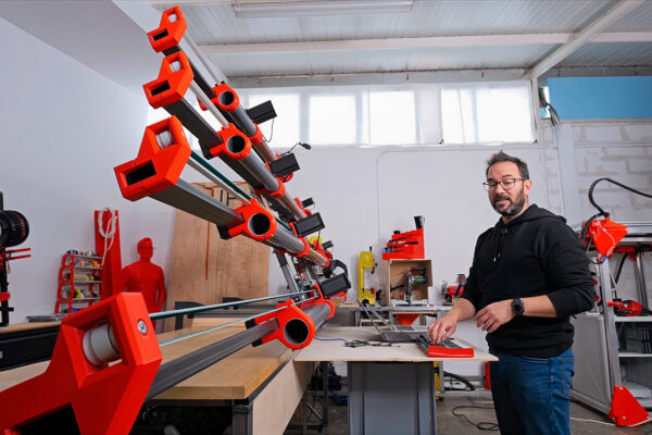 Ivan Miranda’s MIDI Slapophone is a Mechanical Marvel of PVC and Motors