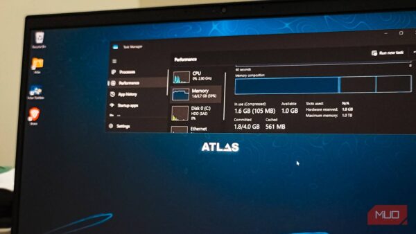 I switched to a lightweight Windows mod, and it’s faster than many Linux distros I’ve tried