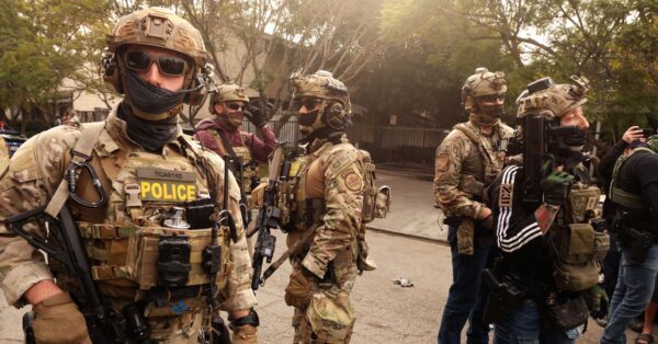 US Judge Rules ICE Raids Require Judicial Warrants, Contradicting Secret ICE Memo