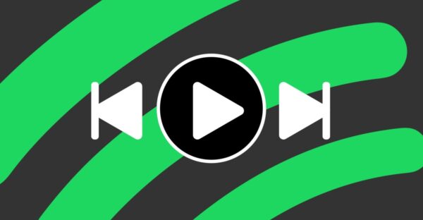 Spotify is testing a feature that syncs audiobooks with paper editions