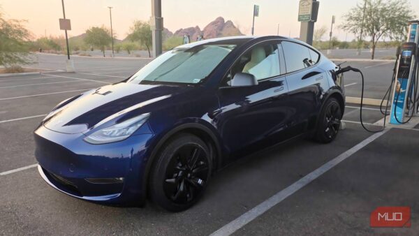 3 car gadgets I take on every road trip