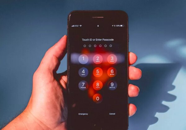 Leaked government-grade iPhone hacking tools now used to steal crypto and data from users