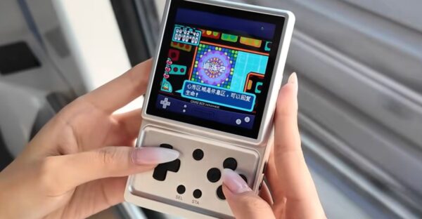 Anbernic’s new handheld is a pocket-friendly Android device with a swiveling screen