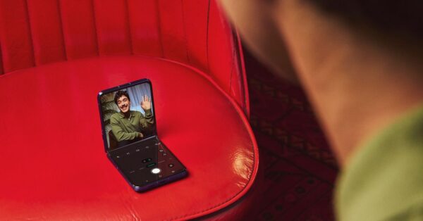 Motorola’s New Razr Folding Phones Command a Higher Price and Few Upgrades