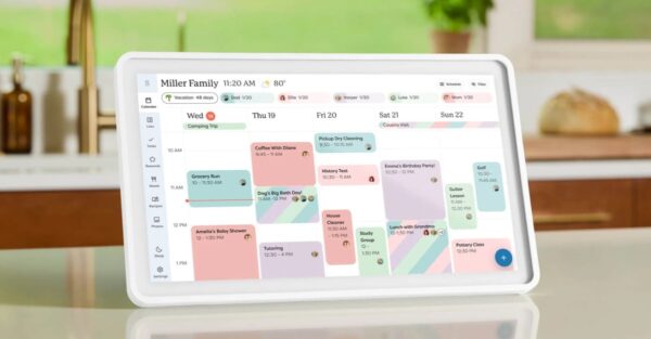 Skylight’s 15-inch smart calendar is down to its lowest price to date