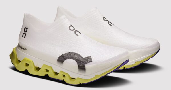On Running LightSpray Cloudmonster 3 Hyper Review: