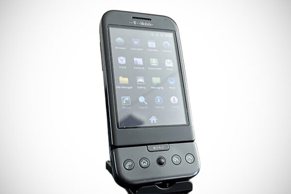 Fascinating Look Back at the T-Mobile G1, the Smartphone That Launched Android