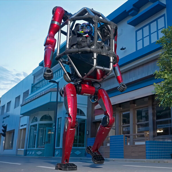 Unitree Brings a Pilotable Giant Robot to Market with the GD01